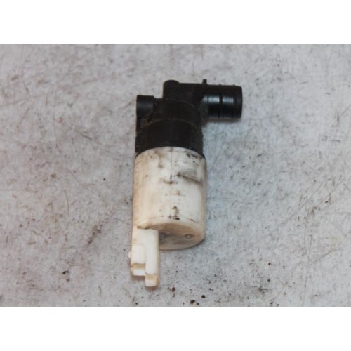 Peugeot - 308 - Scheibensprüherpumpe vorne