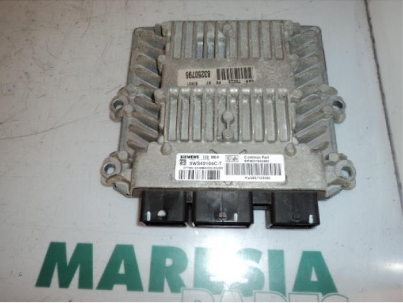 Peugeot - 307 - Engine management computer