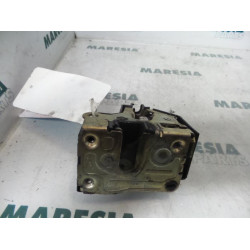 Renault - Megane Scenic - Front door lock mechanism 4-door, right