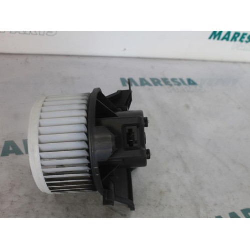 Peugeot - Bipper - Heating and ventilation fan motor