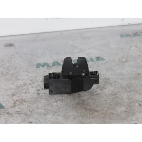 Citroen - C3 - Tailgate lock mechanism