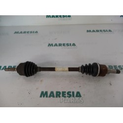Citroen - C3 - Aandrijfas links-voor