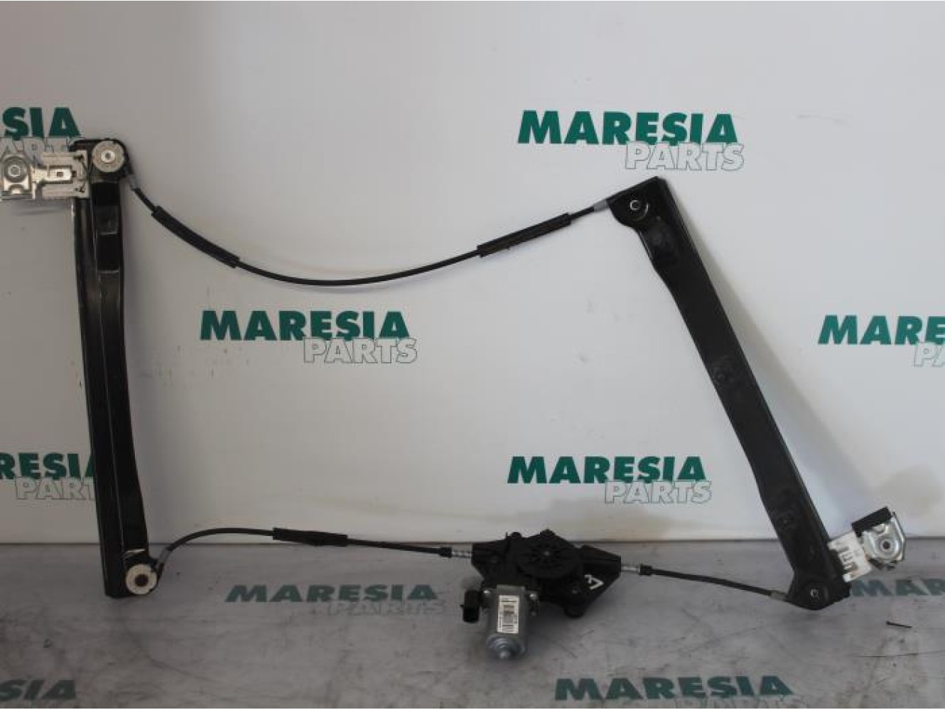 Alfa Romeo - 159 - Window mechanism 4-door, front left