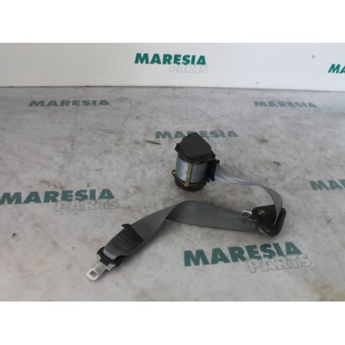 Renault - Megane - Sicherheitsgurt links hinten