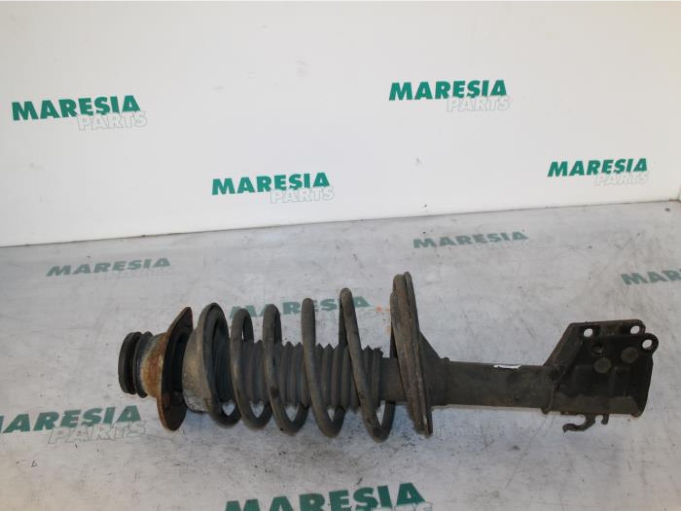 Fiat - Doblo - Front shock absorber rod, right