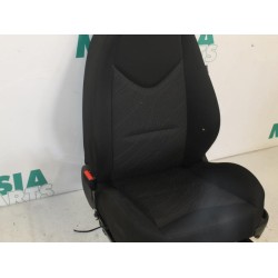 Peugeot - 308 - Sitz links