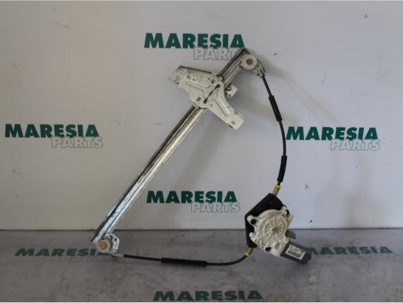 Peugeot - 307 - Window mechanism 4-door, front left