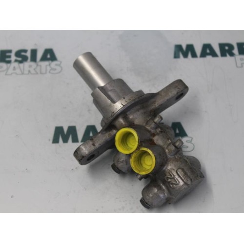 Fiat - Fiorino - Master cylinder