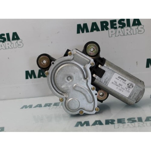Fiat - Panda - Scheibenwischermotor hinten