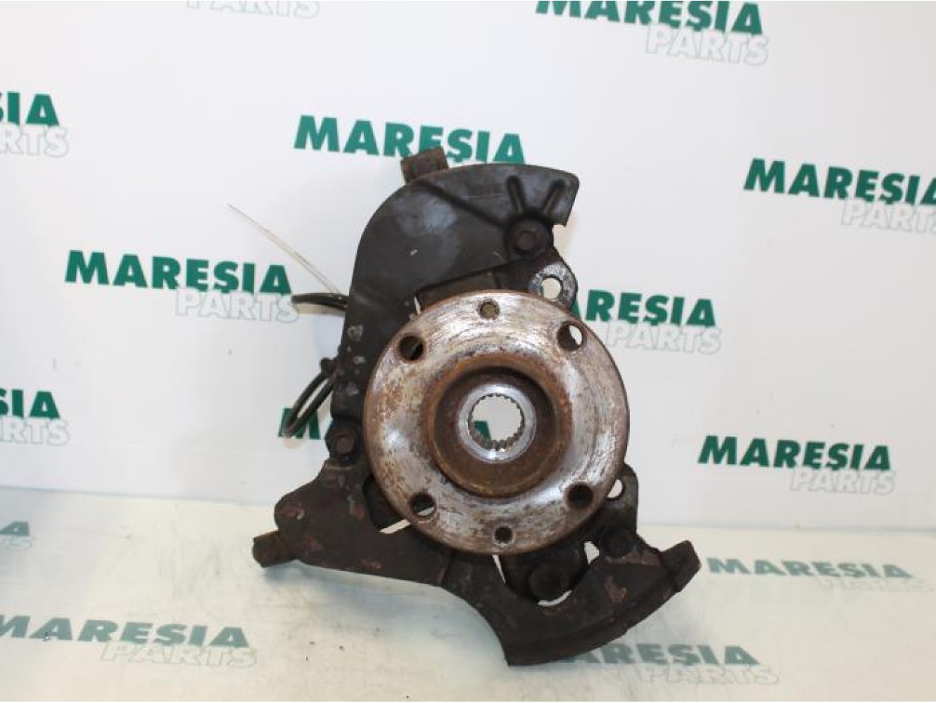 Fiat - Panda - Knuckle, front right