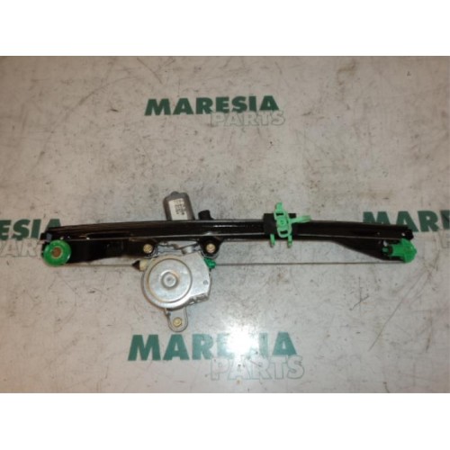 Fiat - Punto - Window mechanism 2-door, front left