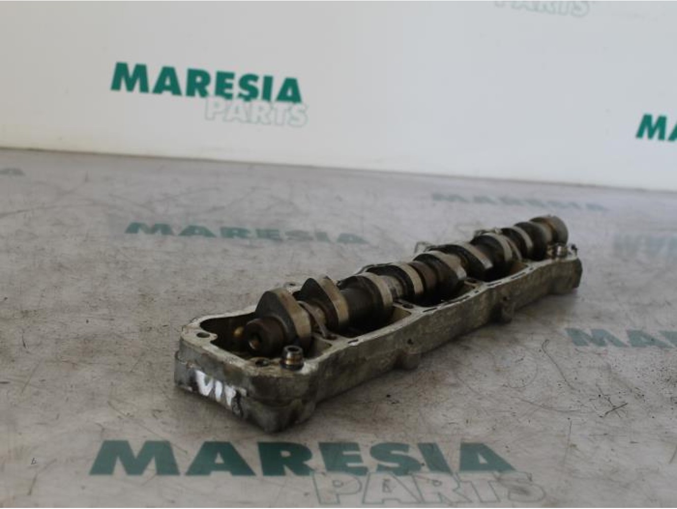 Peugeot - 206 - Camshaft