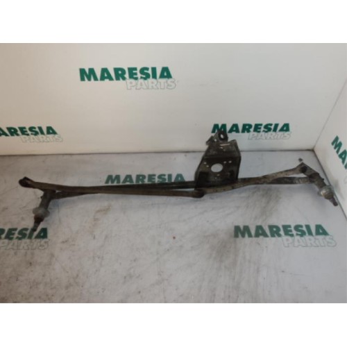 Renault - Master - Wiper mechanism