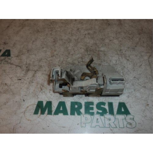 Peugeot - 307 - Rear door mechanism 4-door, right