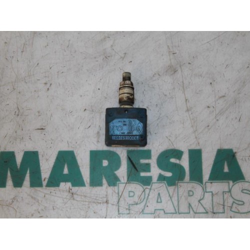 Renault - Megane - Tyre pressure sensor