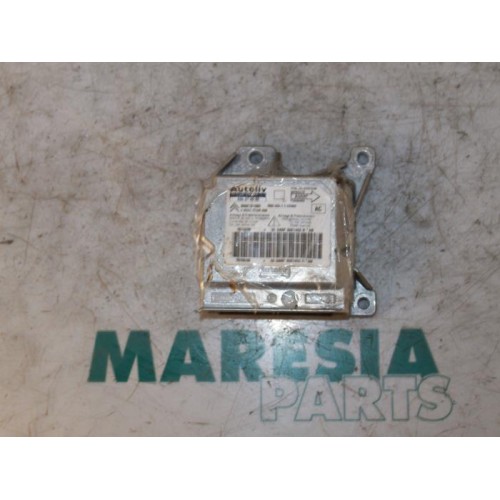 Citroen - C3 Picasso - Airbag Module
