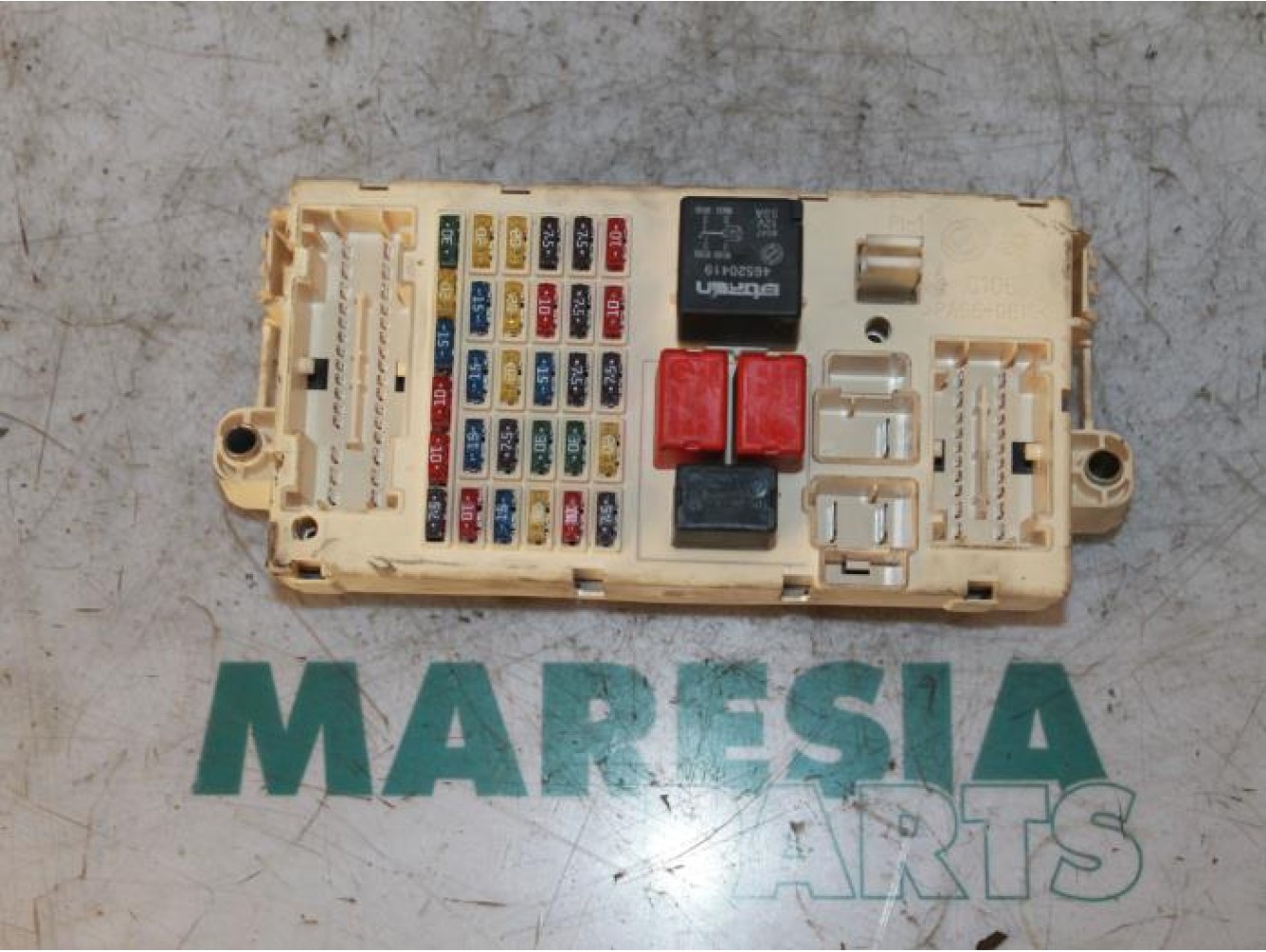 Alfa Romeo - 147 - Fuse box