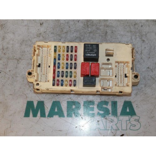 Alfa Romeo - 147 - Fuse box