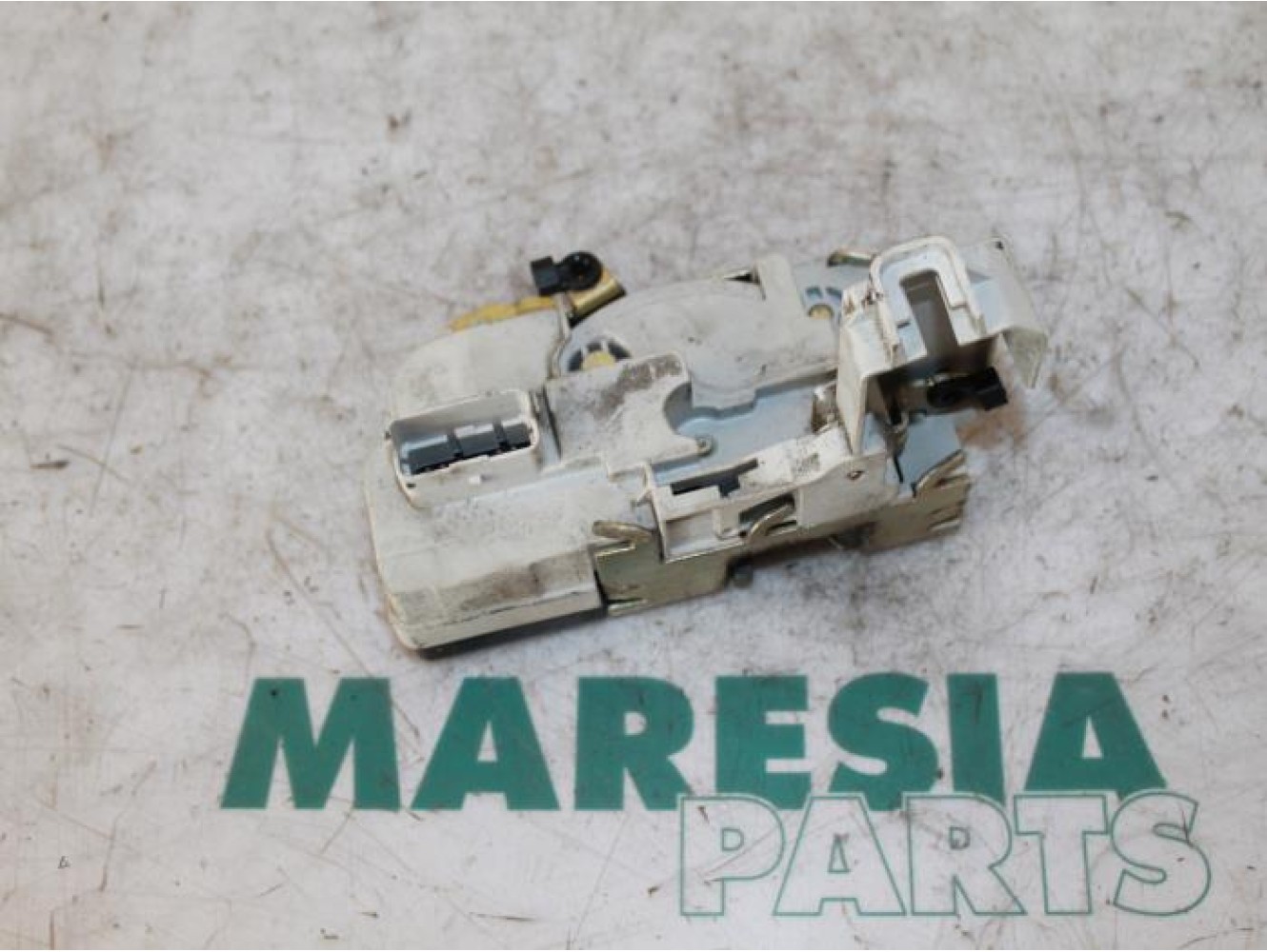 Peugeot - 307 - Door lock mechanism 4-door, front left