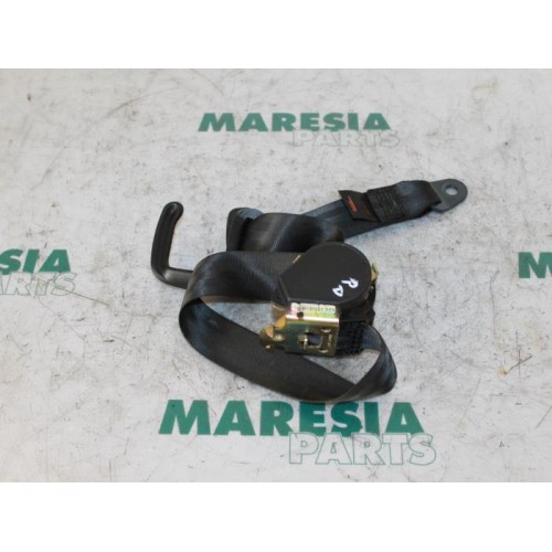 Peugeot - 307 - Rear seatbelt, right