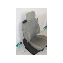 Renault - Megane - Seat, right