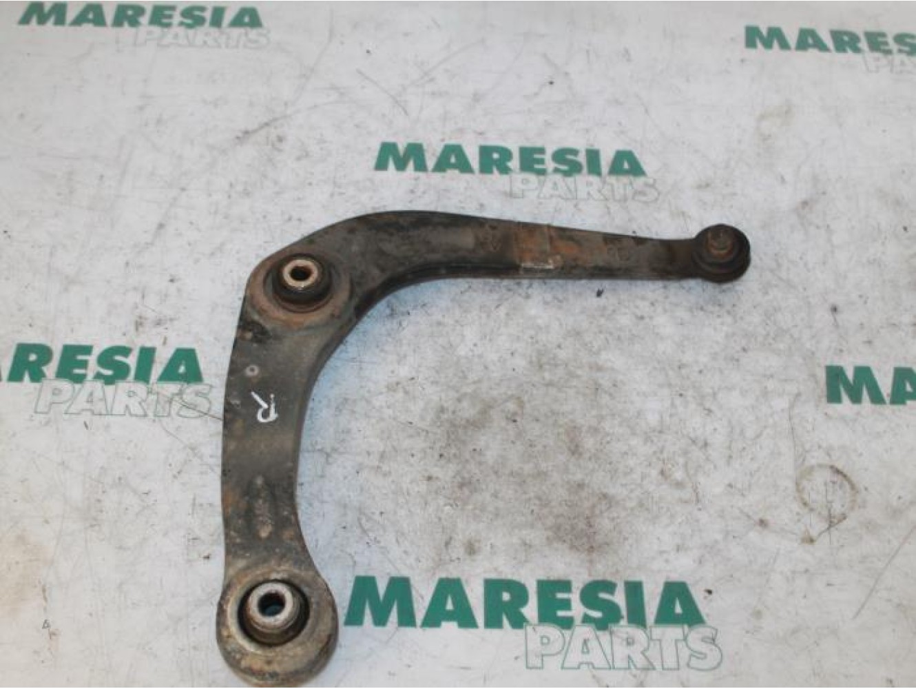 Peugeot - 206 - Front lower wishbone, right