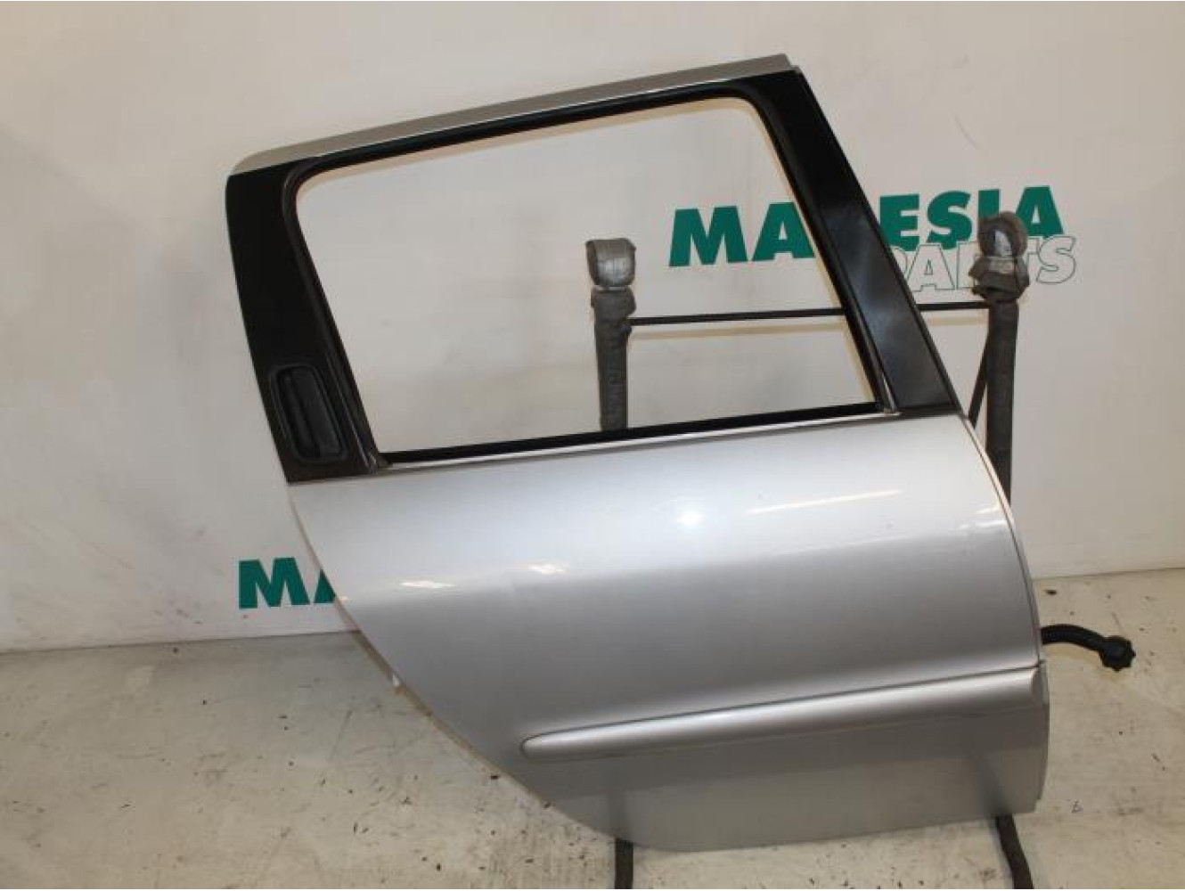 Peugeot - 206 - Tür 4-türig rechts hinten