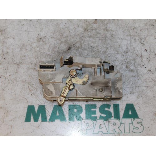 Peugeot - 206 - Rear door mechanism 4-door, right