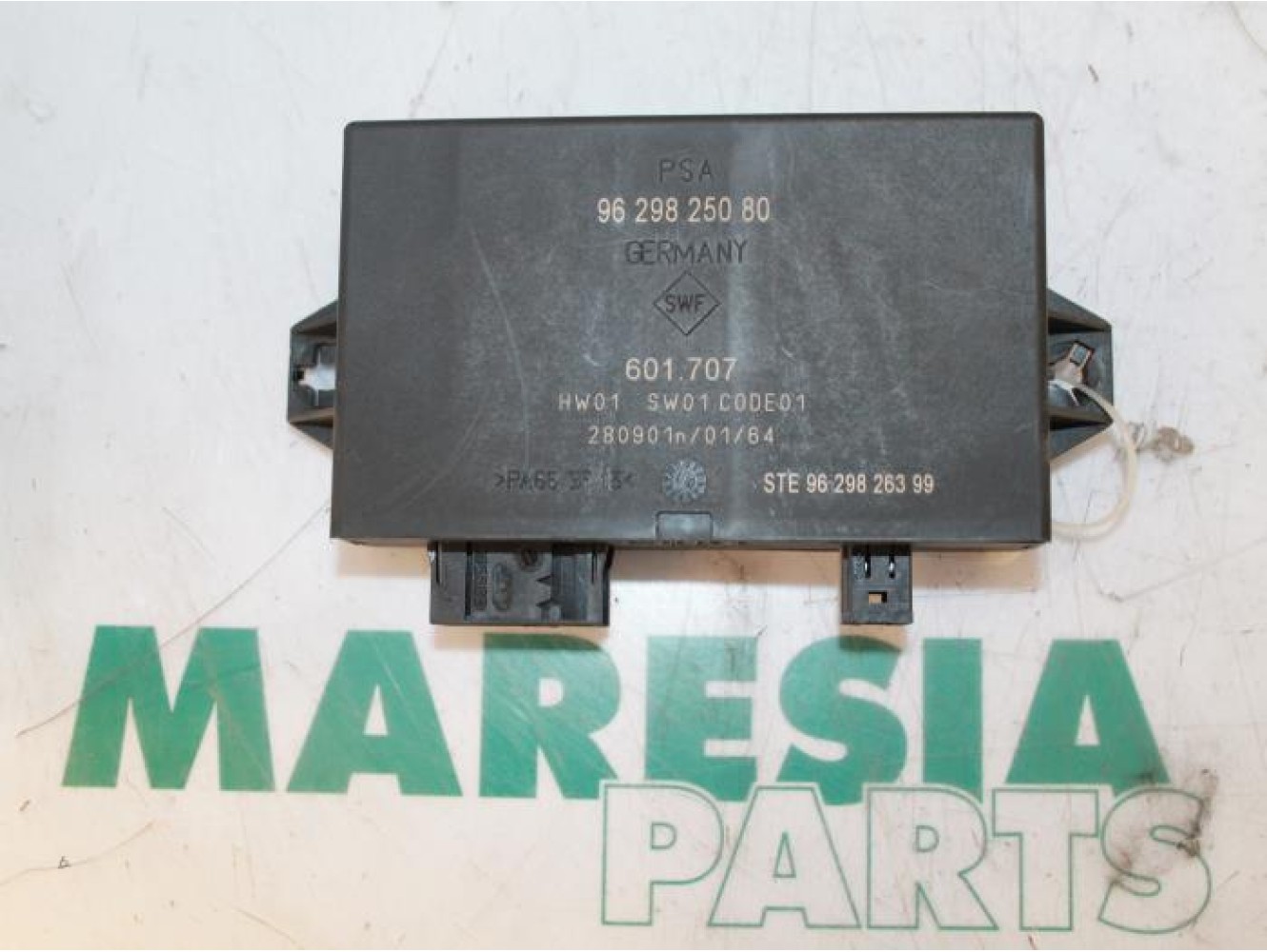 Peugeot - 607 - PDC Module