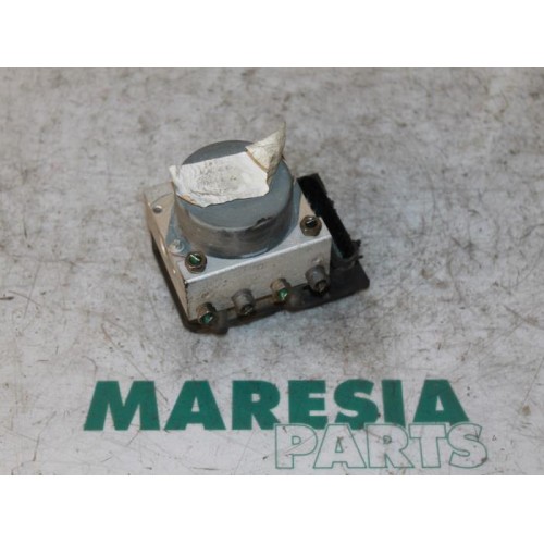 Renault - Megane Scenic - ABS Pomp
