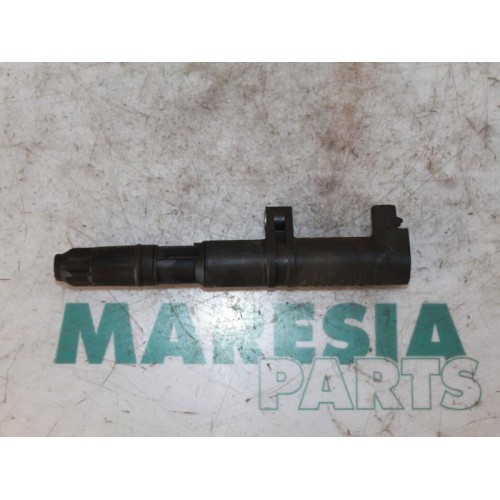 Renault - Megane Scenic - Ignition coil