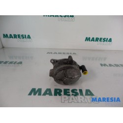 Renault - Megane Scenic - Vacuum pump (diesel)