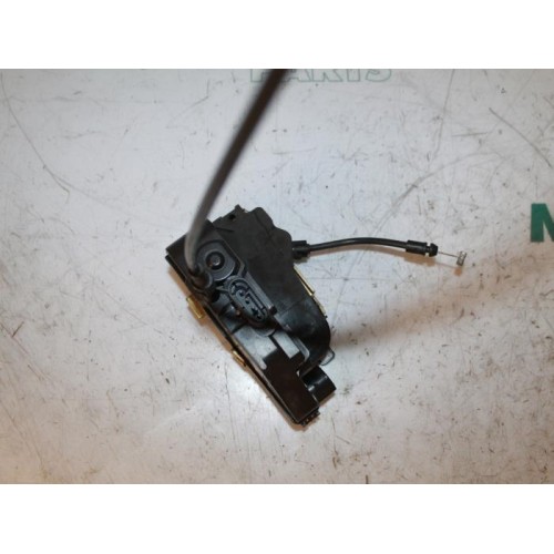 Renault - Megane Scenic - Front door lock mechanism 4-door, right