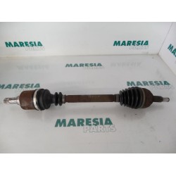 Renault - Megane Scenic - Aandrijfas links-voor