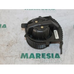 Renault - Megane Scenic - Heating and ventilation fan motor