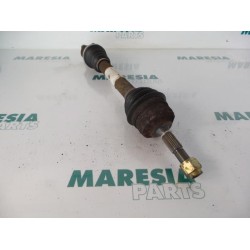 Peugeot - 206 - Aandrijfas links-voor
