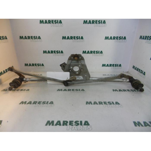 Renault - Kangoo - Wiper mechanism