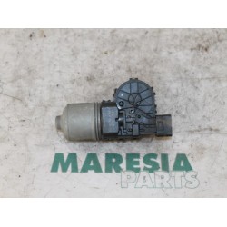 Peugeot - 206 - Front wiper motor
