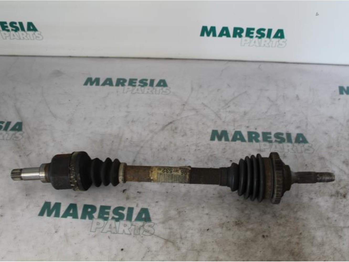 Peugeot - 206 - Arbre de transmission avant gauche