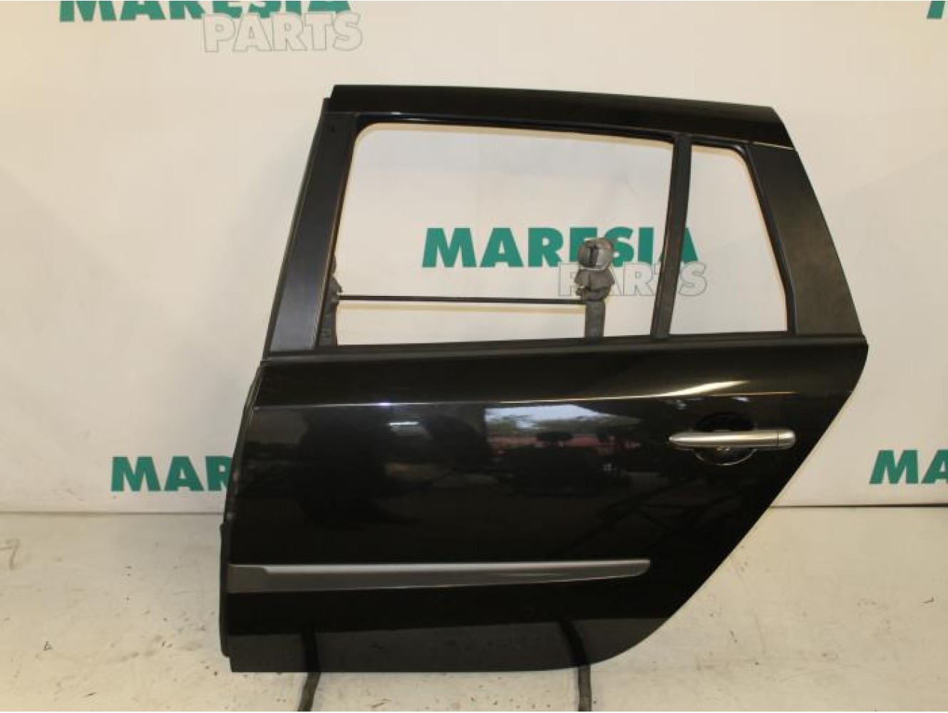 Renault - Laguna - Tür 4-türig links hinten