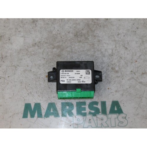 Peugeot - 208 - PDC Module