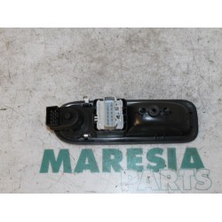 Renault - Twingo - Multi-functional window switch