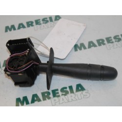 Renault - Clio - Indicator switch