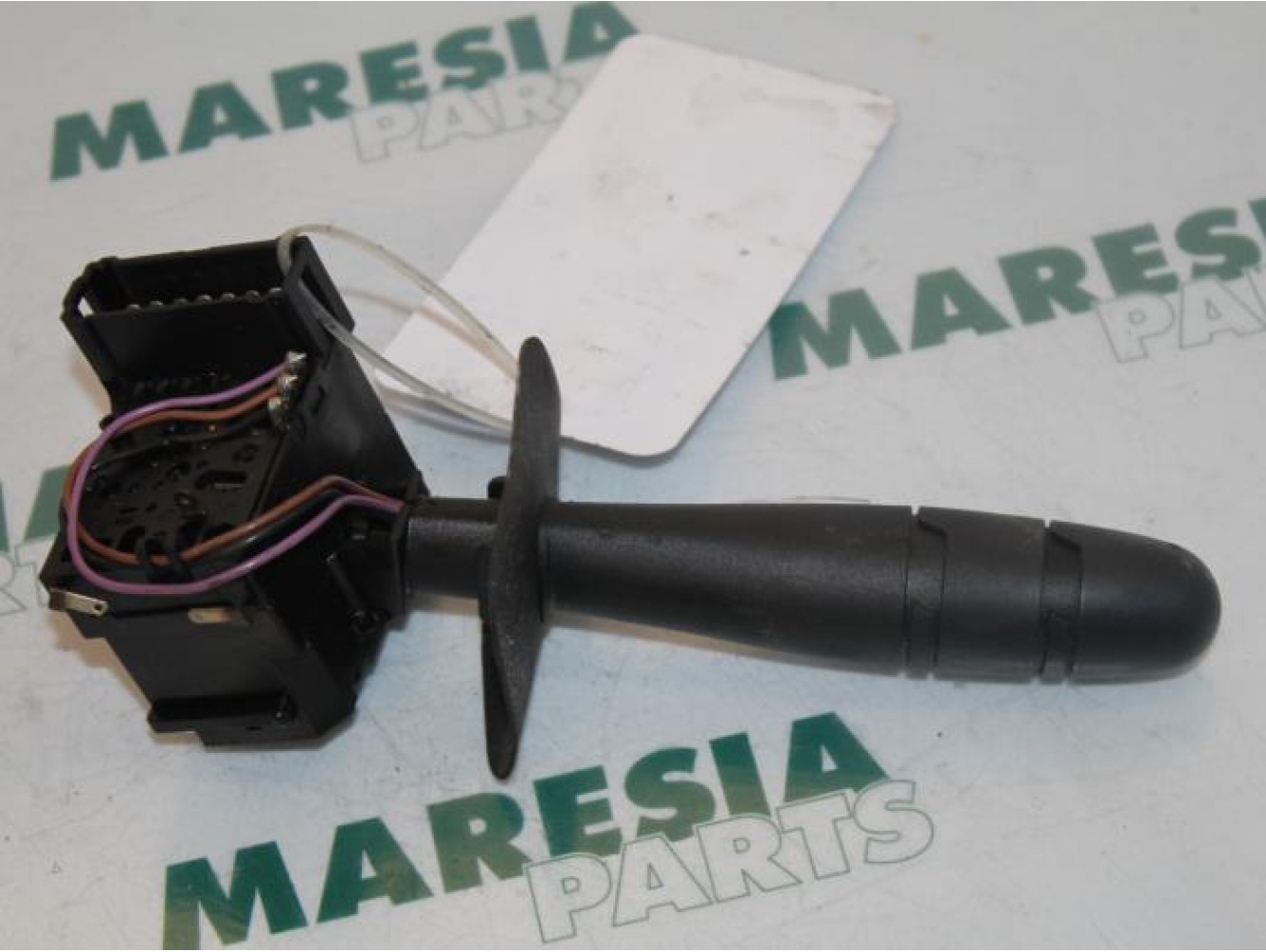 Renault - Clio - Indicator switch