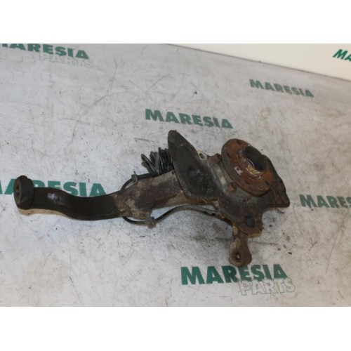 Alfa Romeo - 156 - Knuckle, front right