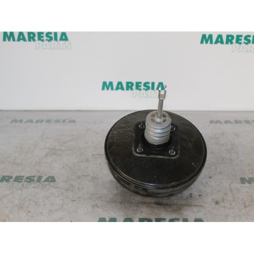 Renault - Twingo - Brake servo