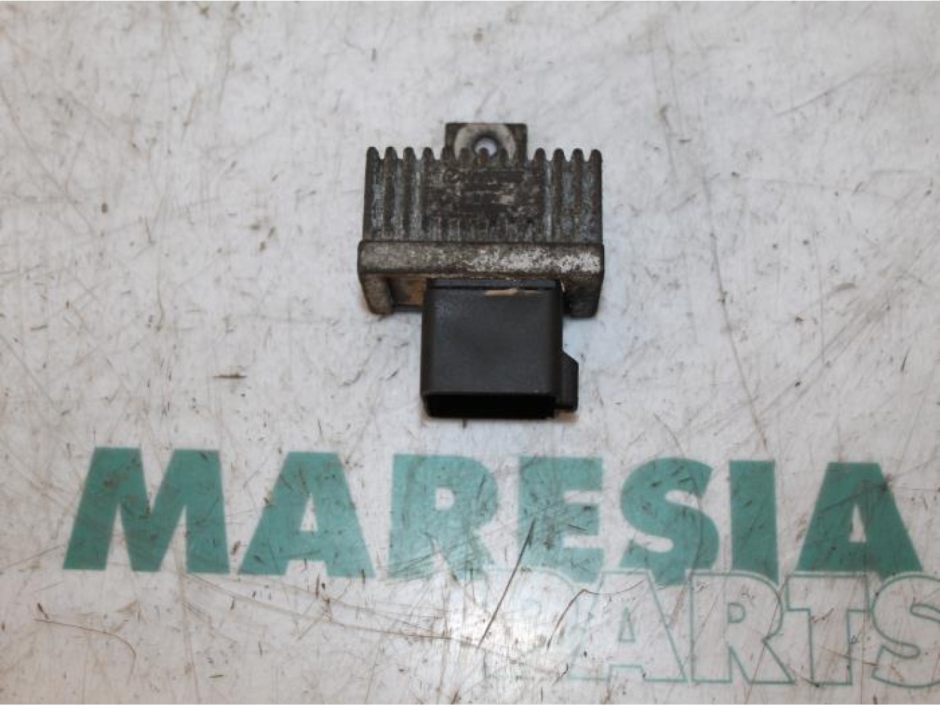 Renault - Megane - Glow plug relay