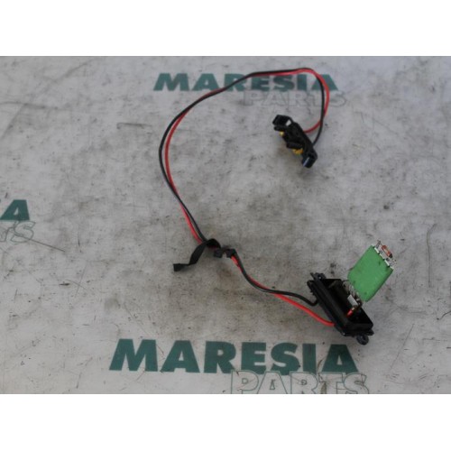 Renault - Twingo - Heater resistor