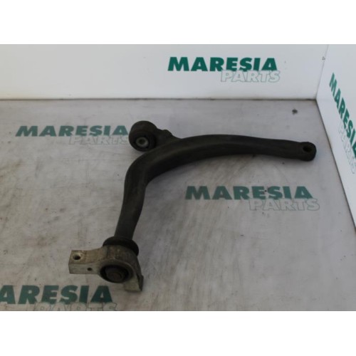 Citroen - C5 - Front lower wishbone, right