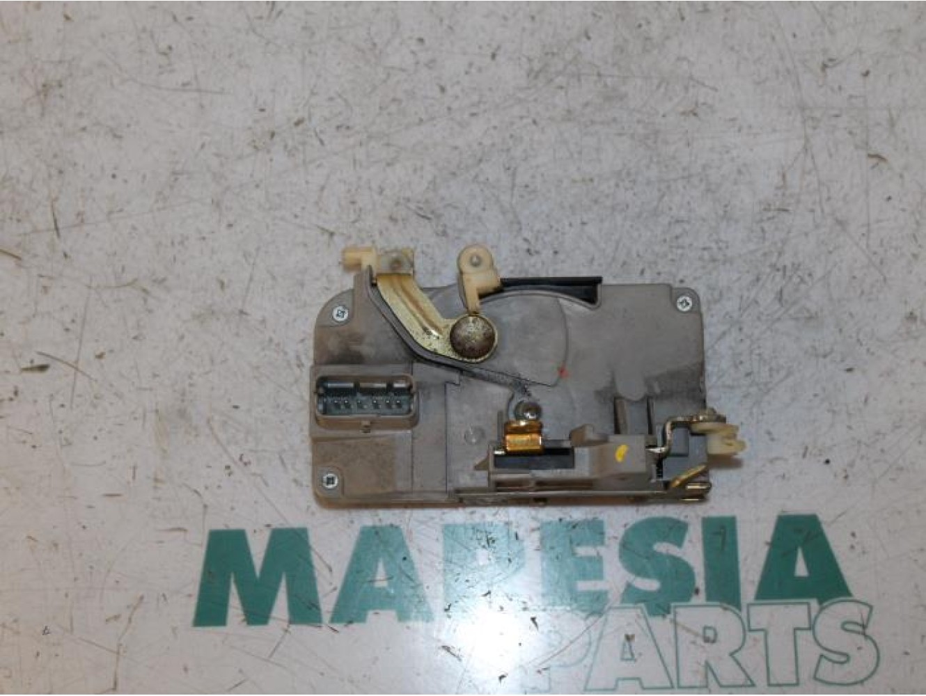 Citroen - C5 - Door lock mechanism 4-door, front left